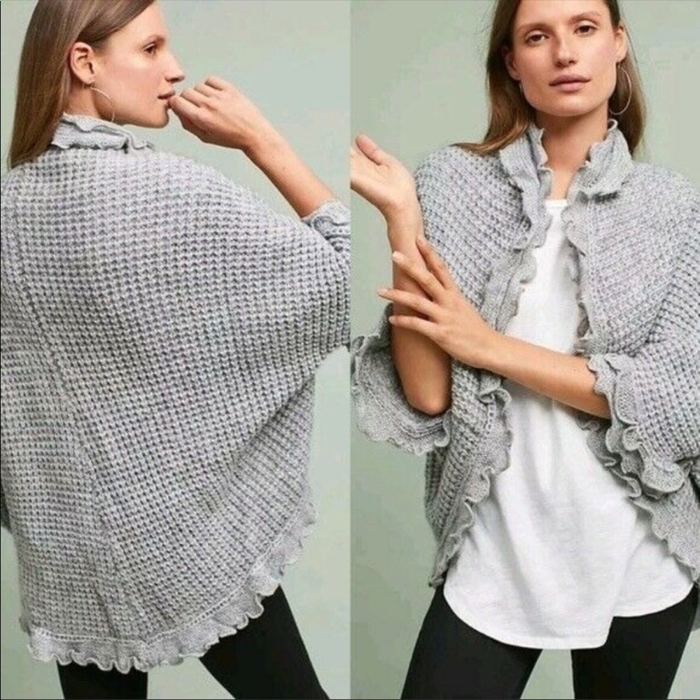 Anthropologie MOTH Rocia Wool Blend Gray Textured Ruffle Cardigan Sweater M?